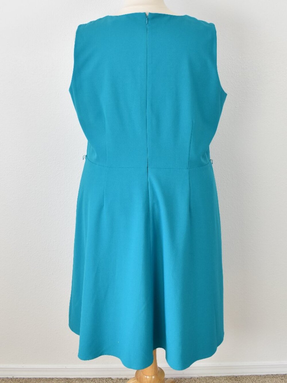 Calvin Klein Fit and Flare Keyhole Dress Blue-Green - 22W - Picture 4 of 10